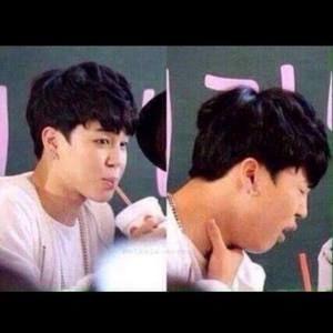 Meet your Posher, Michaela